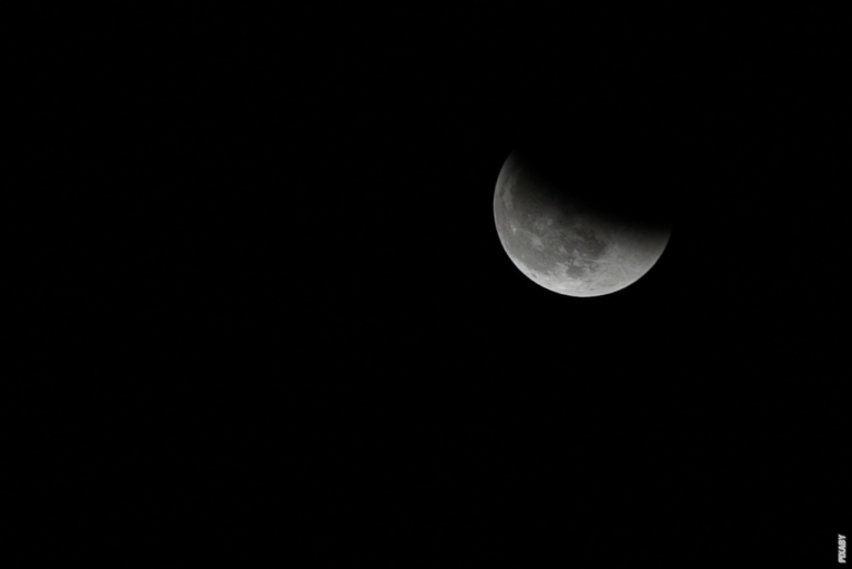 Lire la suite à propos de l’article Comment se forment les éclipses solaires et lunaires?