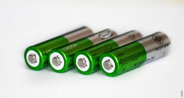 Read more about the article Wie funktioniert eine Batterie?